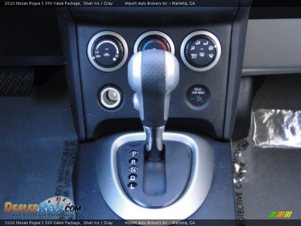2010 Nissan Rogue S 360 Value Package Silver Ice / Gray Photo #13