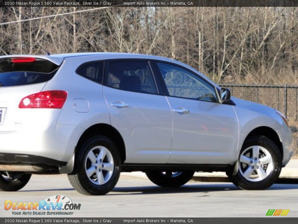2010 Nissan Rogue S 360 Value Package Silver Ice / Gray Photo #26