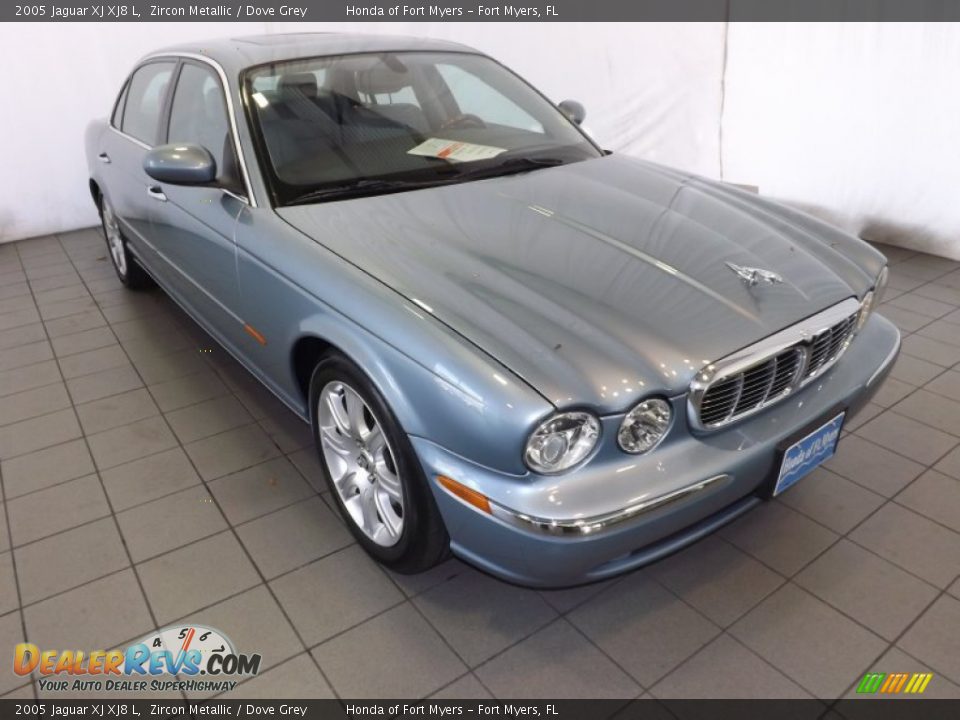 2005 Jaguar XJ XJ8 L Zircon Metallic / Dove Grey Photo #1