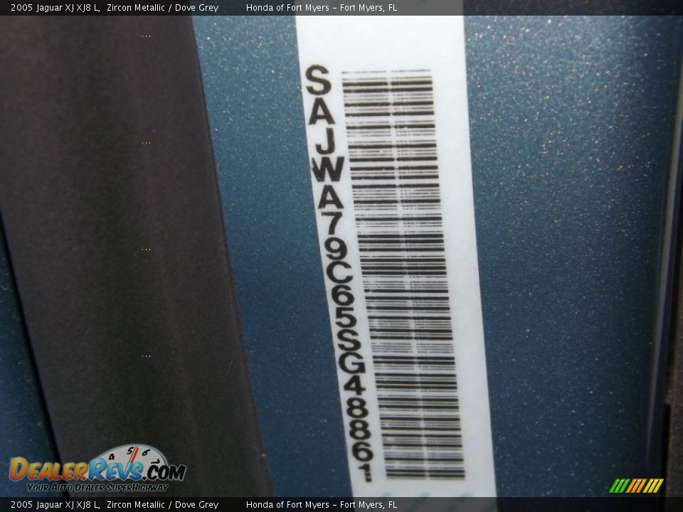 2005 Jaguar XJ XJ8 L Zircon Metallic / Dove Grey Photo #34