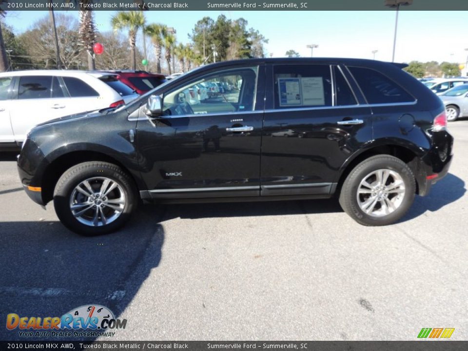 2010 Lincoln MKX AWD Tuxedo Black Metallic / Charcoal Black Photo #2