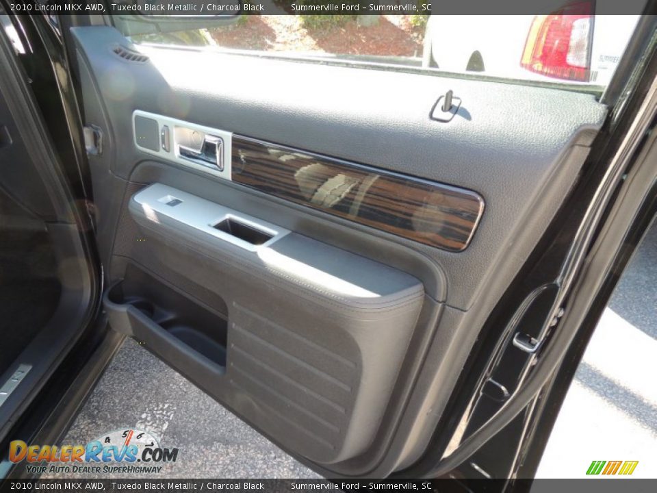 2010 Lincoln MKX AWD Tuxedo Black Metallic / Charcoal Black Photo #11