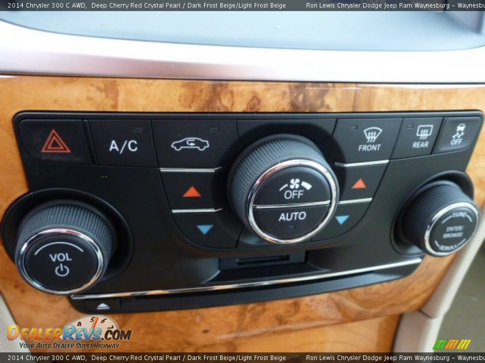 Controls of 2014 Chrysler 300 C AWD Photo #19