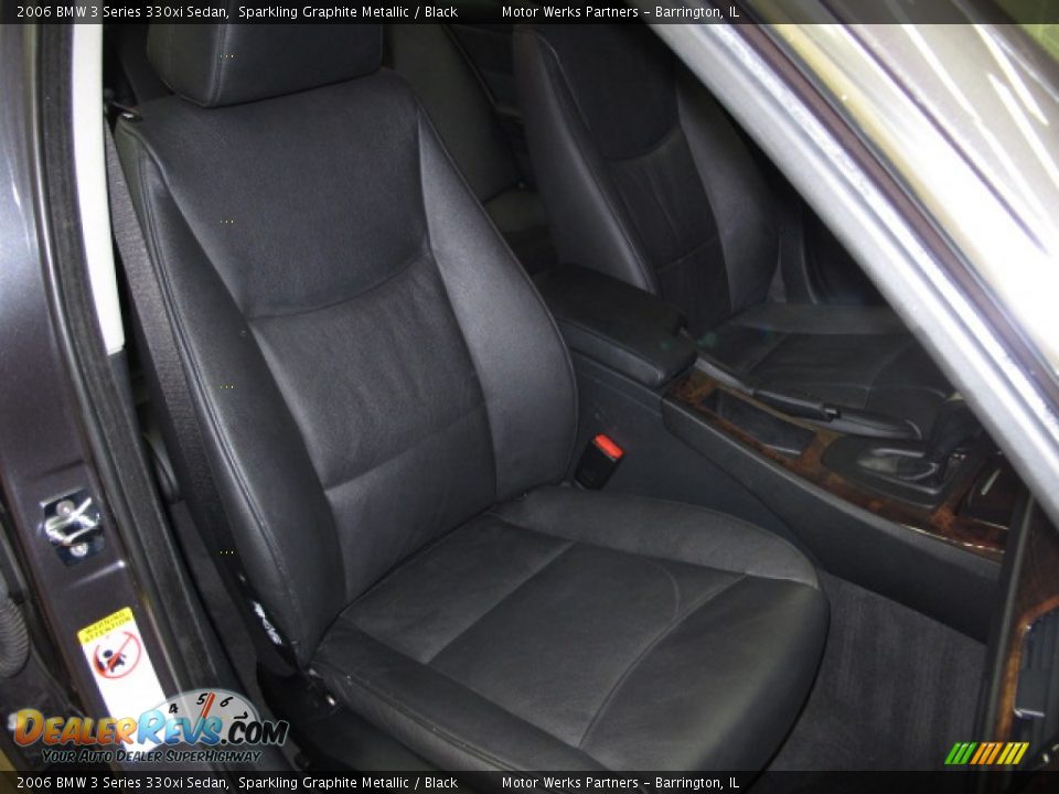 2006 BMW 3 Series 330xi Sedan Sparkling Graphite Metallic / Black Photo #18