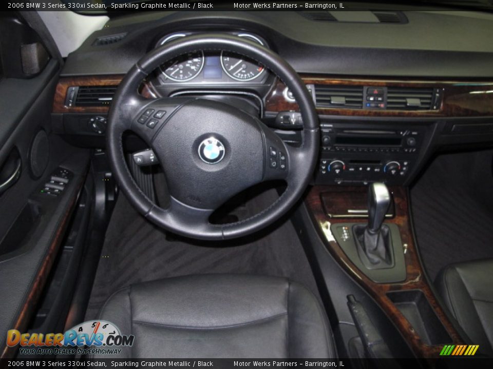 2006 BMW 3 Series 330xi Sedan Sparkling Graphite Metallic / Black Photo #19