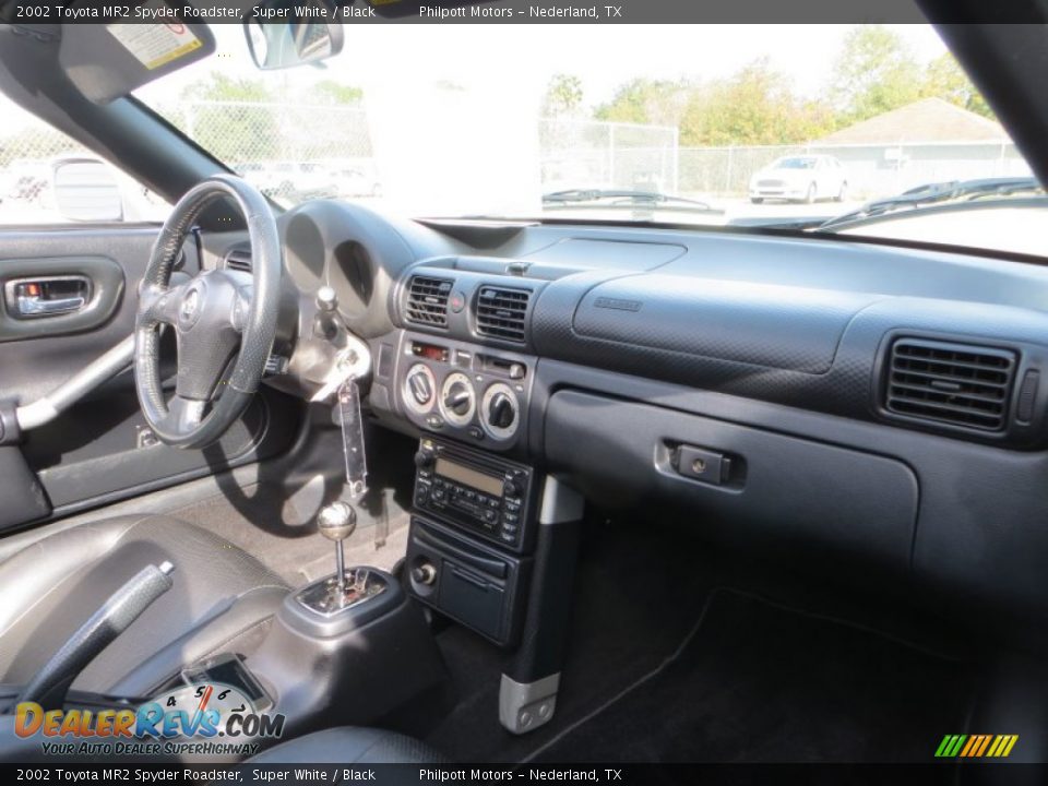 2002 Toyota MR2 Spyder Roadster Super White / Black Photo #22