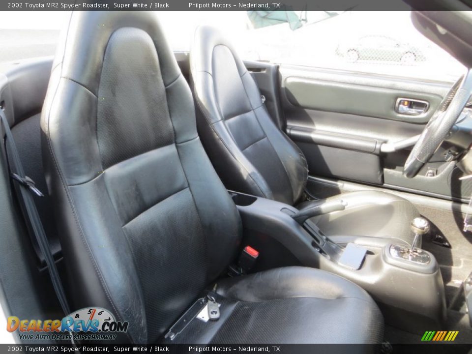 2002 Toyota MR2 Spyder Roadster Super White / Black Photo #23