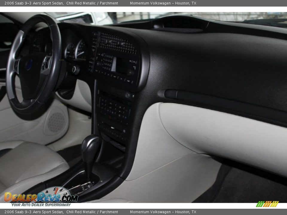2006 Saab 9-3 Aero Sport Sedan Chili Red Metallic / Parchment Photo #31