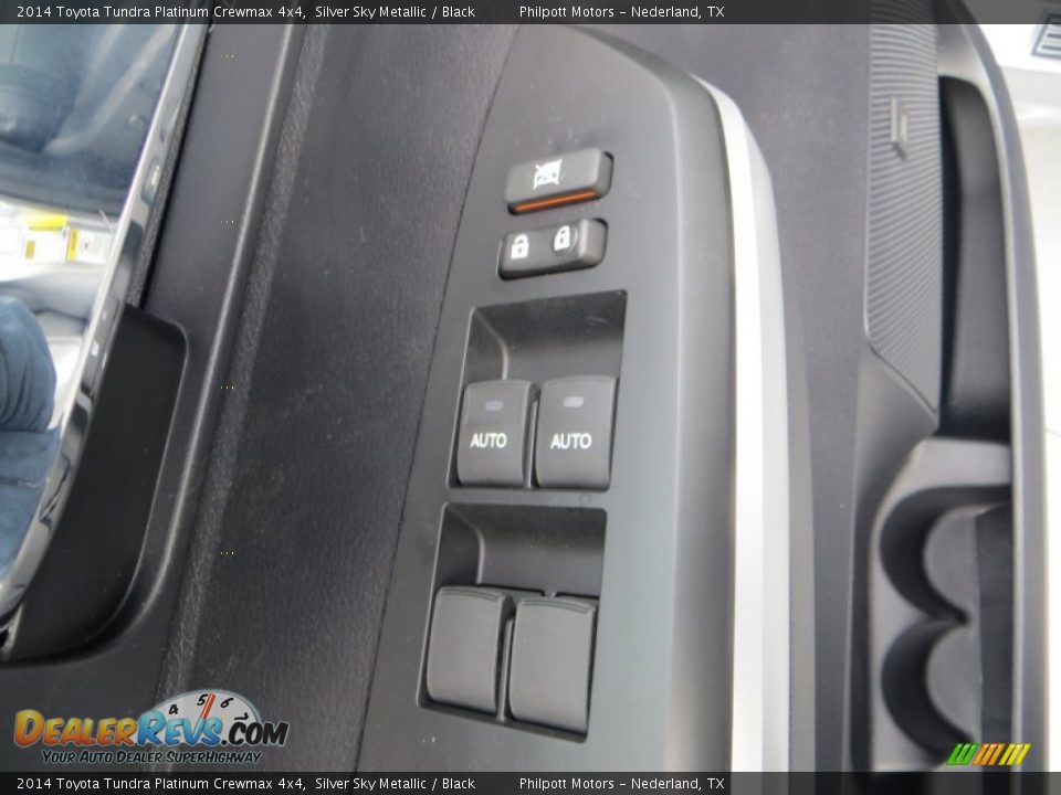 2014 Toyota Tundra Platinum Crewmax 4x4 Silver Sky Metallic / Black Photo #26