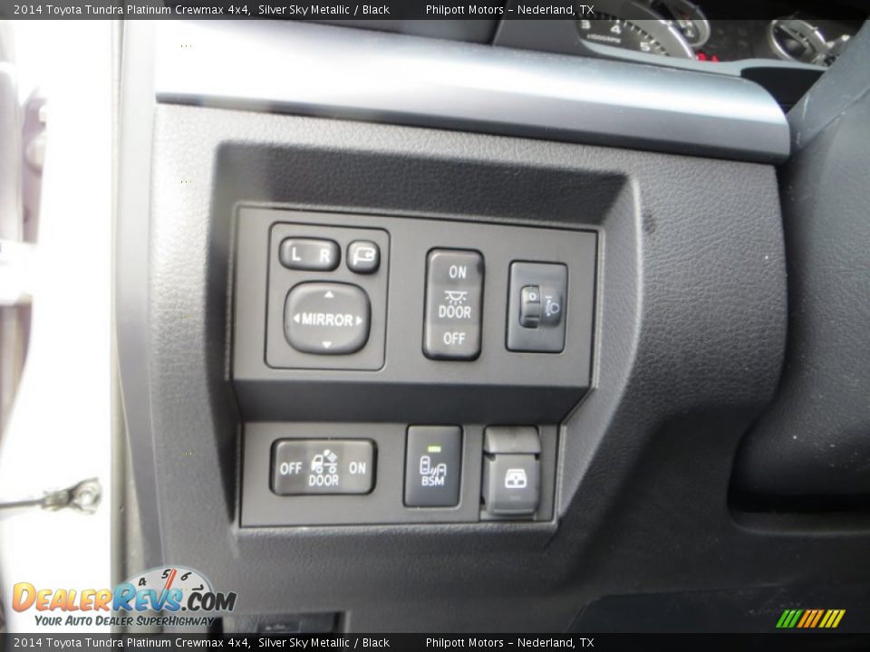 2014 Toyota Tundra Platinum Crewmax 4x4 Silver Sky Metallic / Black Photo #36