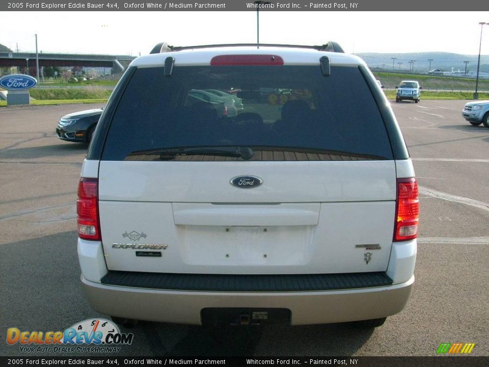 2005 Ford Explorer Eddie Bauer 4x4 Oxford White / Medium Parchment Photo #8