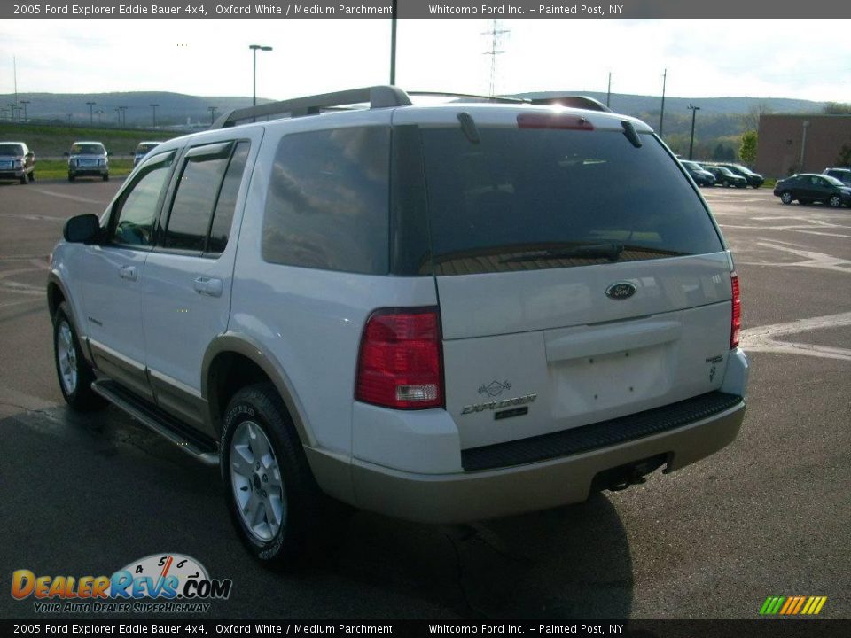 2005 Ford Explorer Eddie Bauer 4x4 Oxford White / Medium Parchment Photo #9