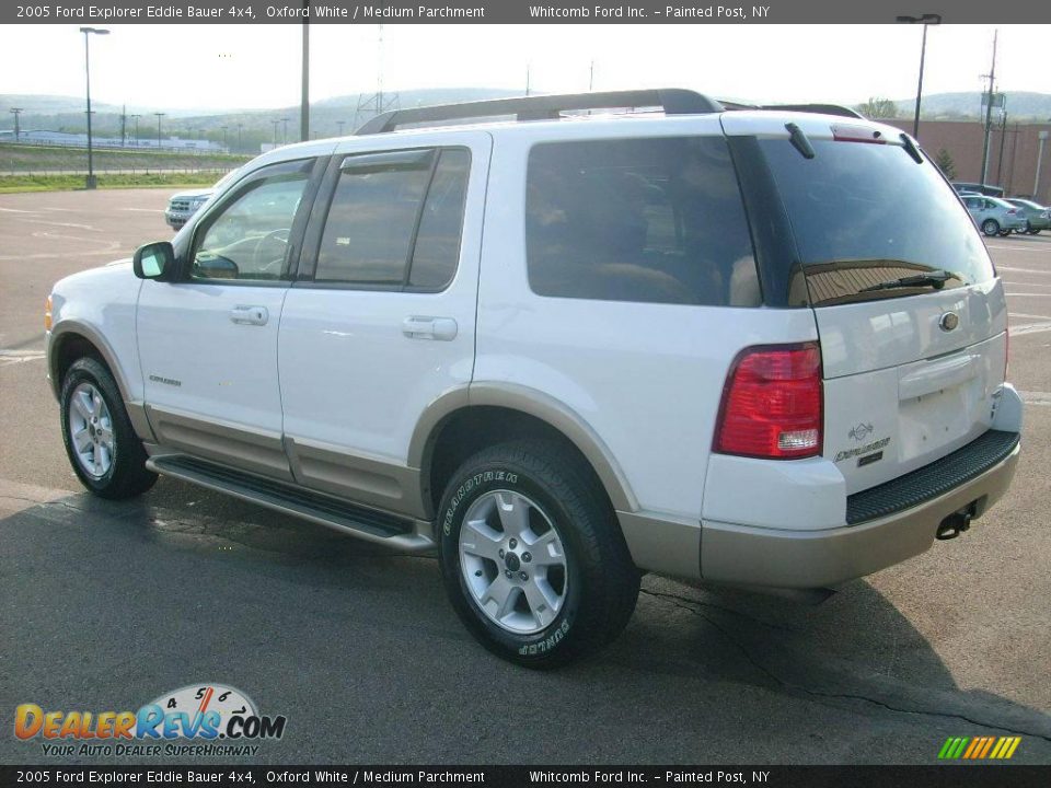 2005 Ford Explorer Eddie Bauer 4x4 Oxford White / Medium Parchment Photo #10