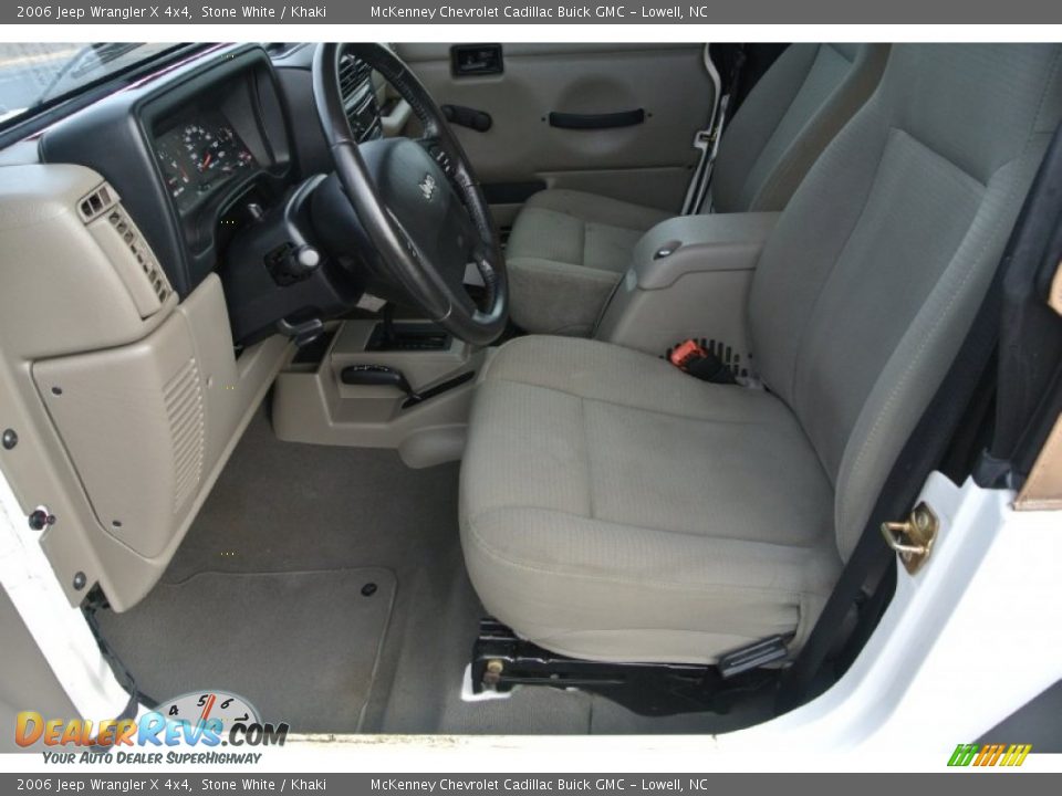 2006 Jeep Wrangler X 4x4 Stone White / Khaki Photo #8