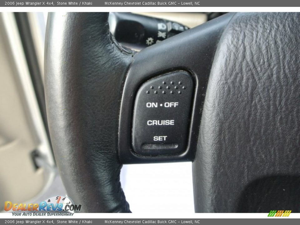 2006 Jeep Wrangler X 4x4 Stone White / Khaki Photo #17