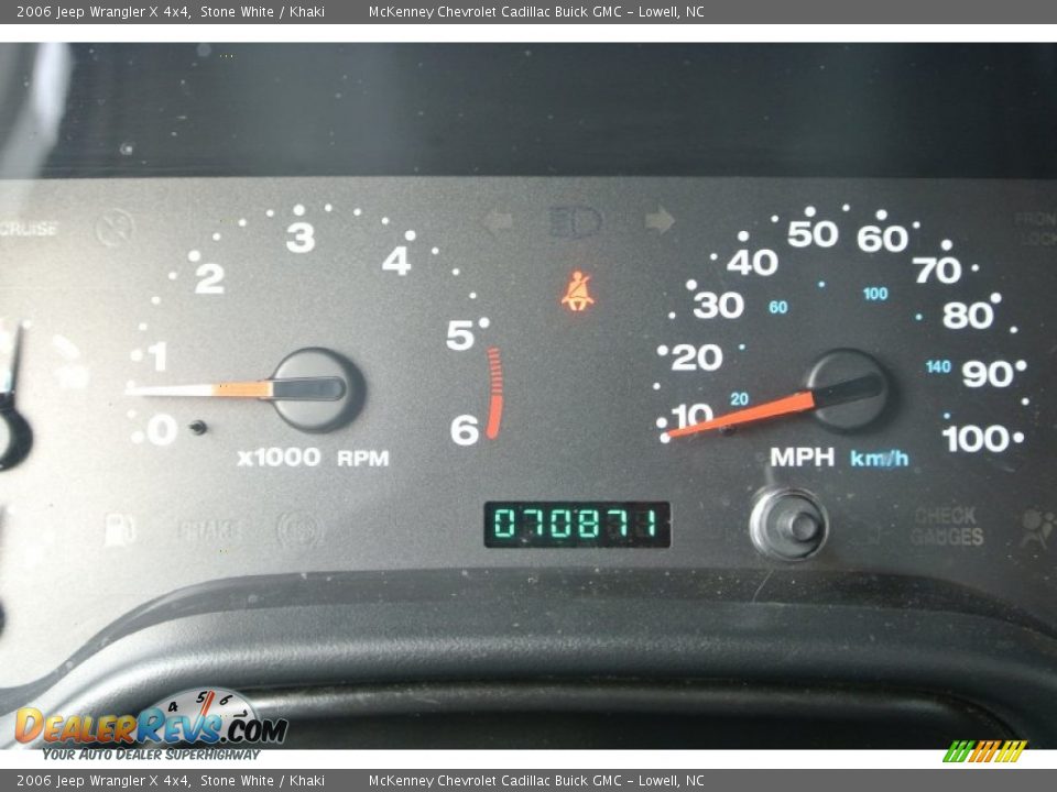 2006 Jeep Wrangler X 4x4 Stone White / Khaki Photo #18