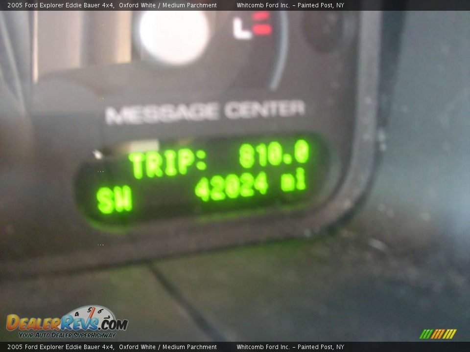2005 Ford Explorer Eddie Bauer 4x4 Oxford White / Medium Parchment Photo #23