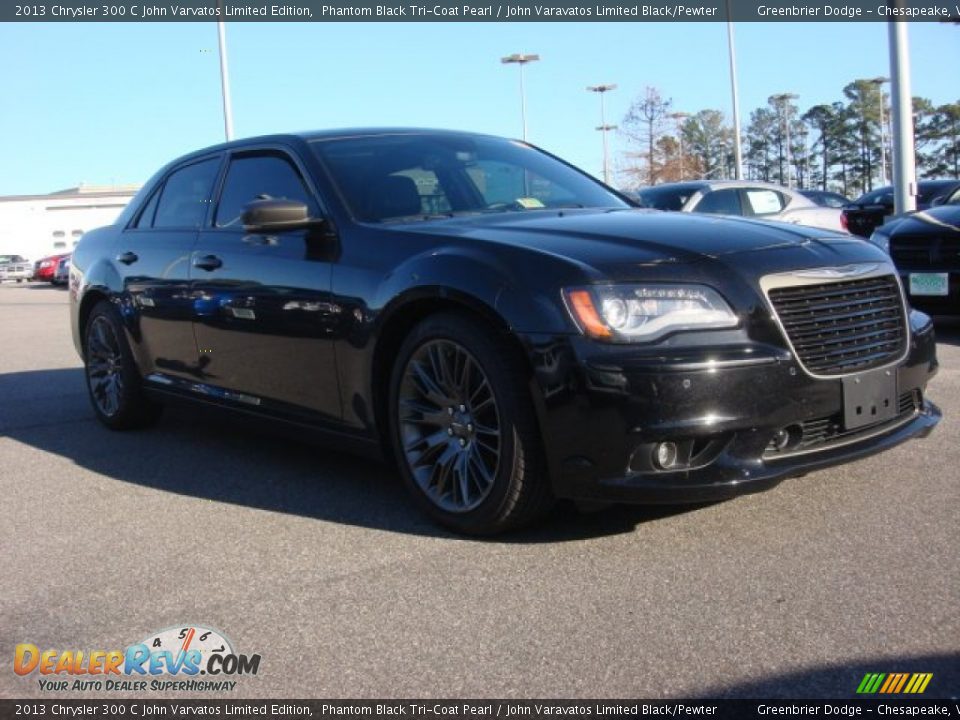 2013 Chrysler 300 C John Varvatos Limited Edition Phantom Black Tri-Coat Pearl / John Varavatos Limited Black/Pewter Photo #3