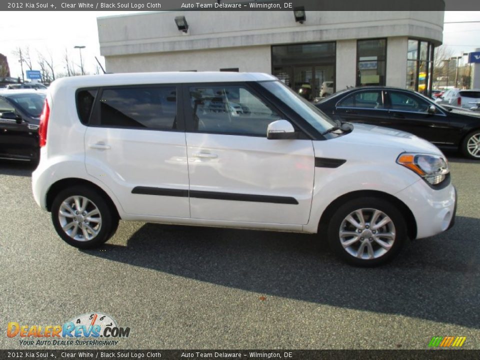2012 Kia Soul + Clear White / Black Soul Logo Cloth Photo #5