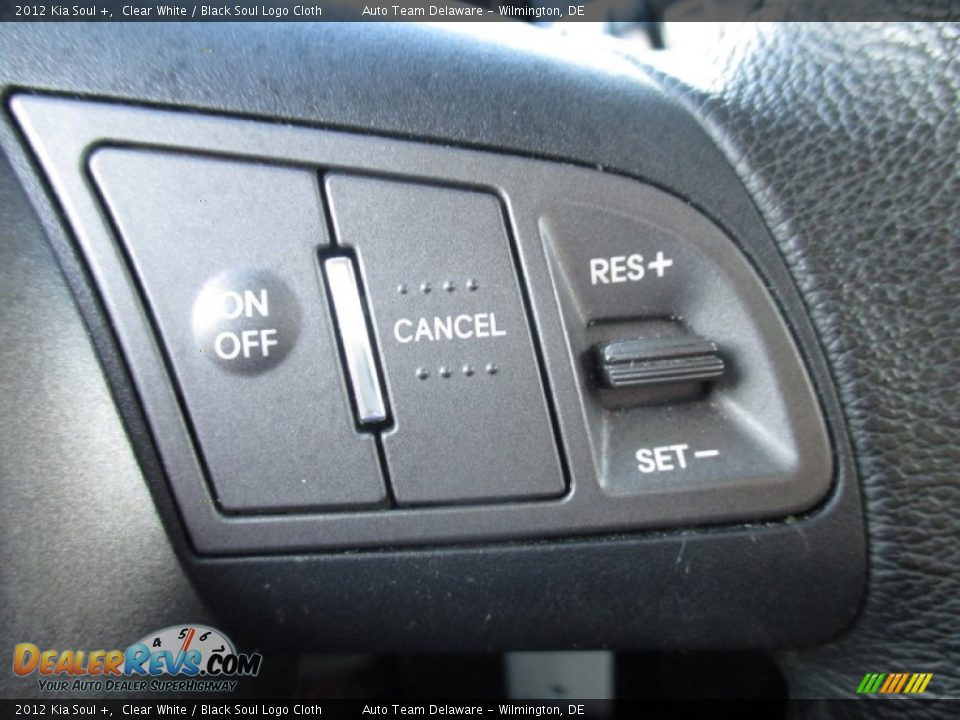 2012 Kia Soul + Clear White / Black Soul Logo Cloth Photo #25