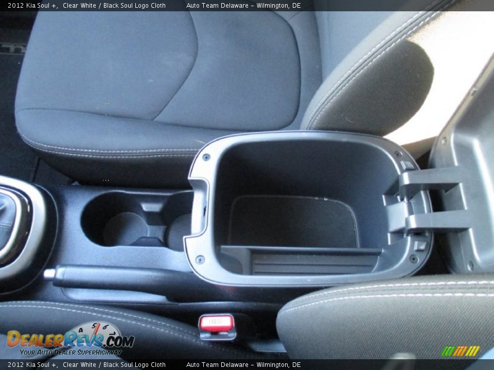 2012 Kia Soul + Clear White / Black Soul Logo Cloth Photo #29