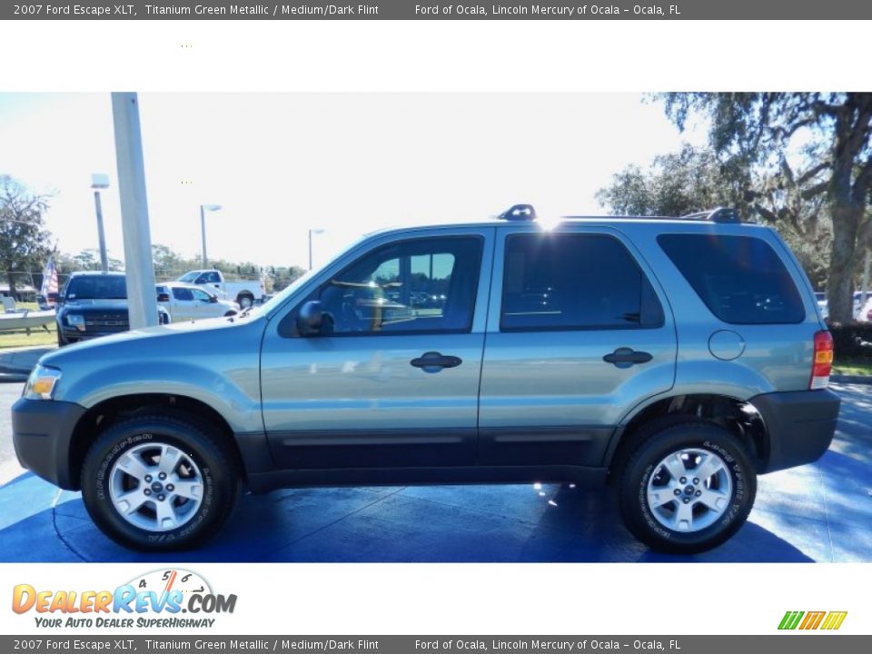 2007 Ford Escape XLT Titanium Green Metallic / Medium/Dark Flint Photo #2
