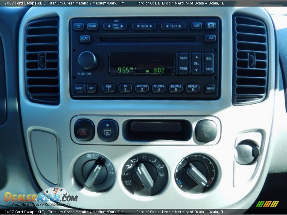 2007 Ford Escape XLT Titanium Green Metallic / Medium/Dark Flint Photo #21