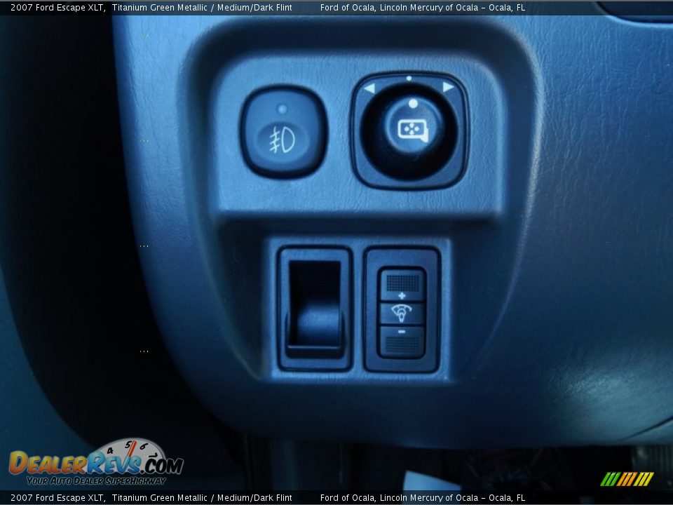 2007 Ford Escape XLT Titanium Green Metallic / Medium/Dark Flint Photo #22