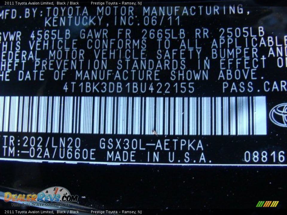 2011 Toyota Avalon Limited Black / Black Photo #15