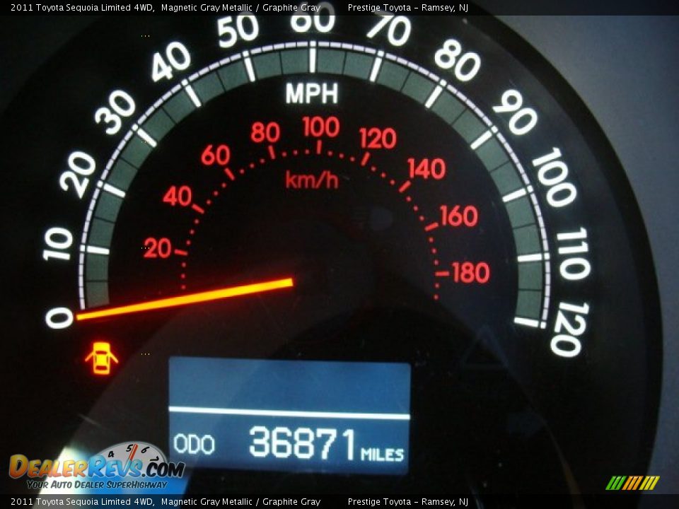 2011 Toyota Sequoia Limited 4WD Magnetic Gray Metallic / Graphite Gray Photo #10