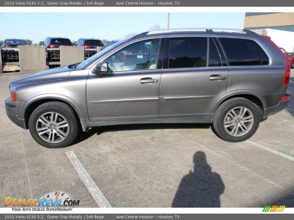 Oyster Gray Metallic 2010 Volvo XC90 3.2 Photo #4
