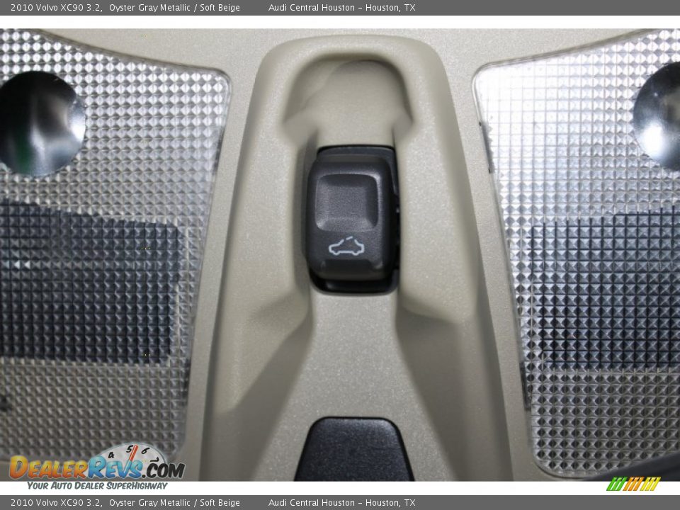 2010 Volvo XC90 3.2 Oyster Gray Metallic / Soft Beige Photo #15