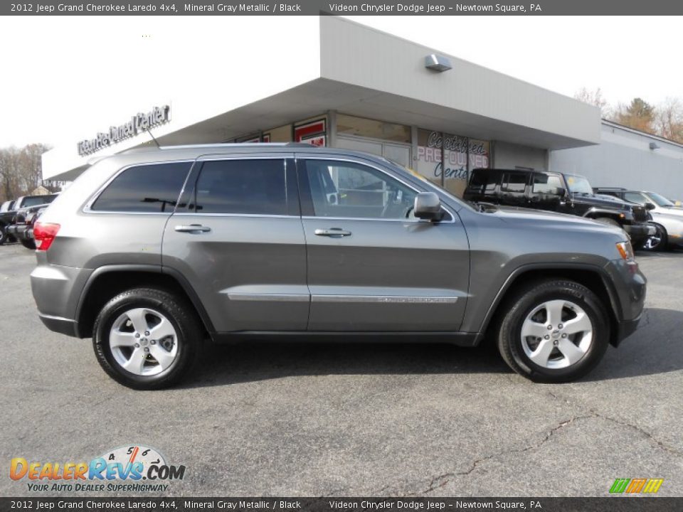 2012 Jeep Grand Cherokee Laredo 4x4 Mineral Gray Metallic / Black Photo #8