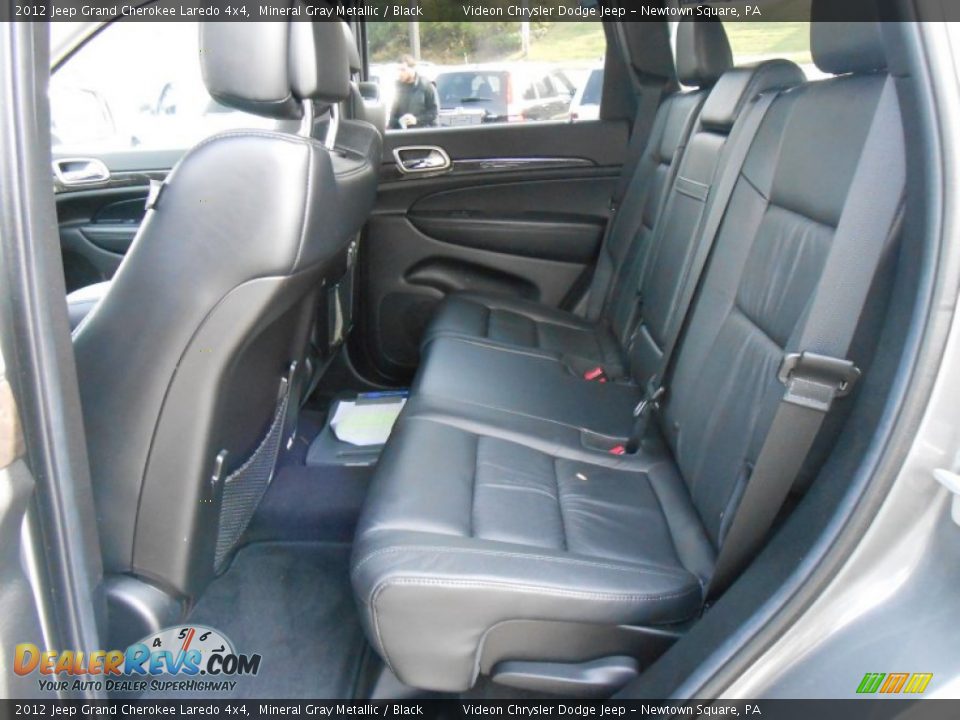 2012 Jeep Grand Cherokee Laredo 4x4 Mineral Gray Metallic / Black Photo #17