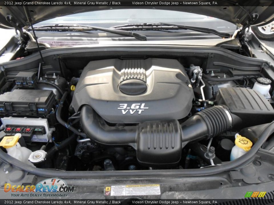 2012 Jeep Grand Cherokee Laredo 4x4 Mineral Gray Metallic / Black Photo #20
