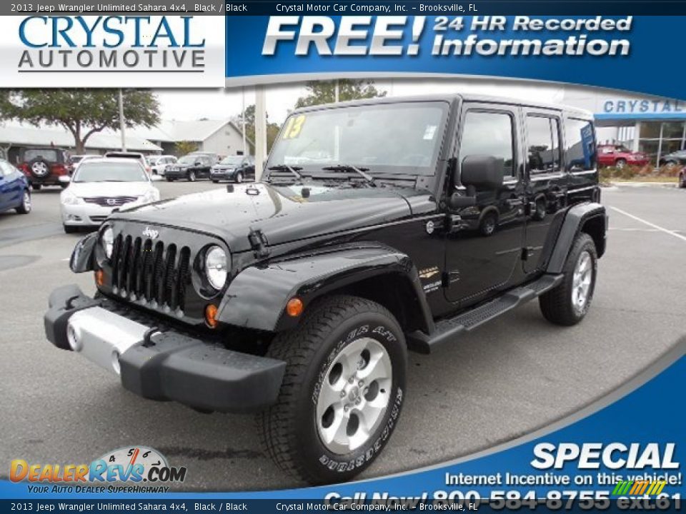 2013 Jeep Wrangler Unlimited Sahara 4x4 Black / Black Photo #1