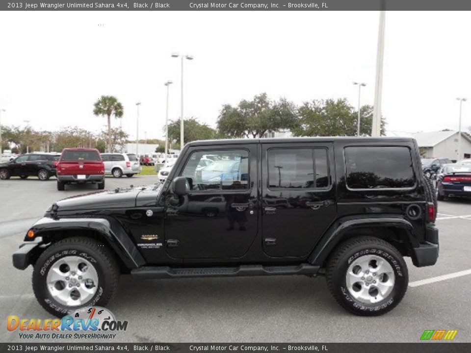 2013 Jeep Wrangler Unlimited Sahara 4x4 Black / Black Photo #2
