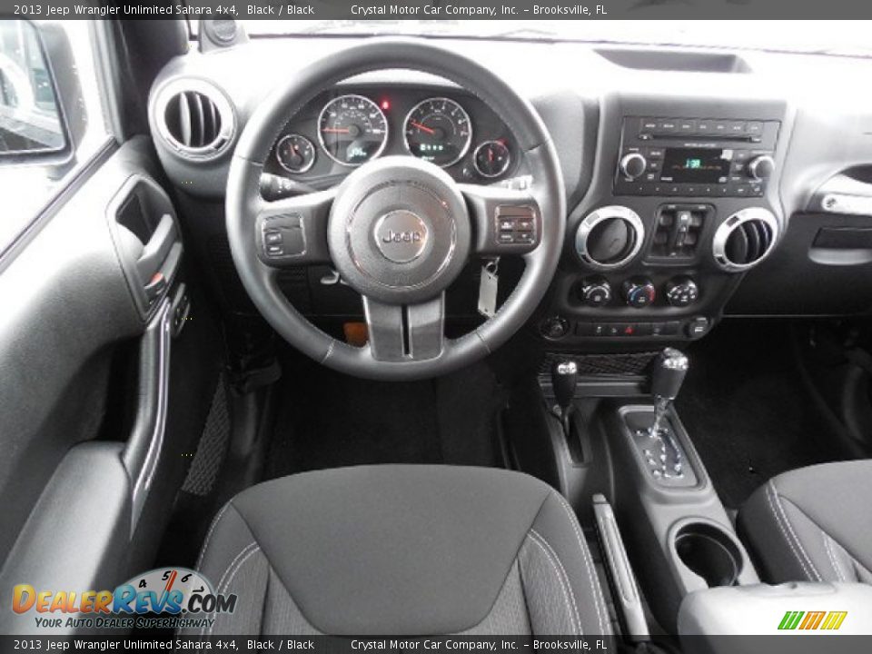 2013 Jeep Wrangler Unlimited Sahara 4x4 Black / Black Photo #6
