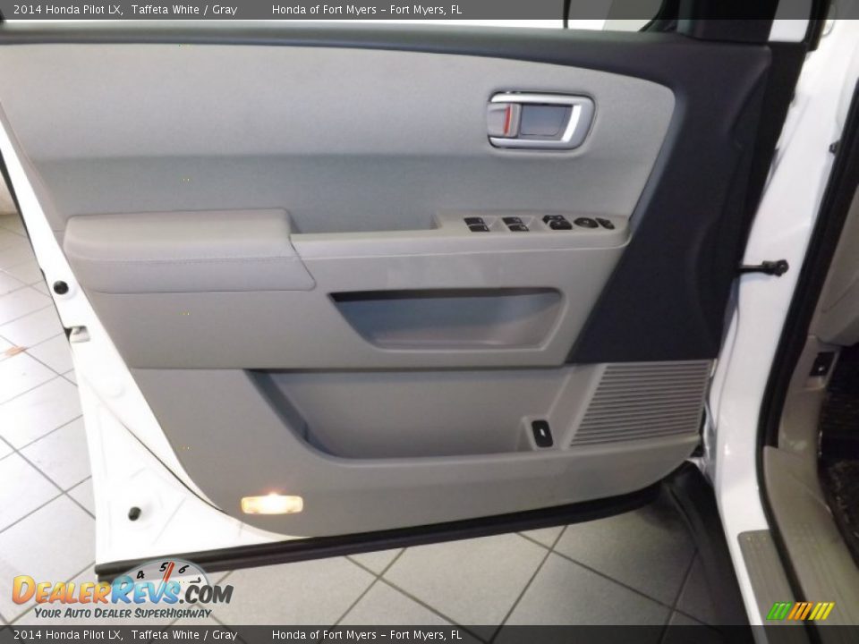 2014 Honda Pilot LX Taffeta White / Gray Photo #9