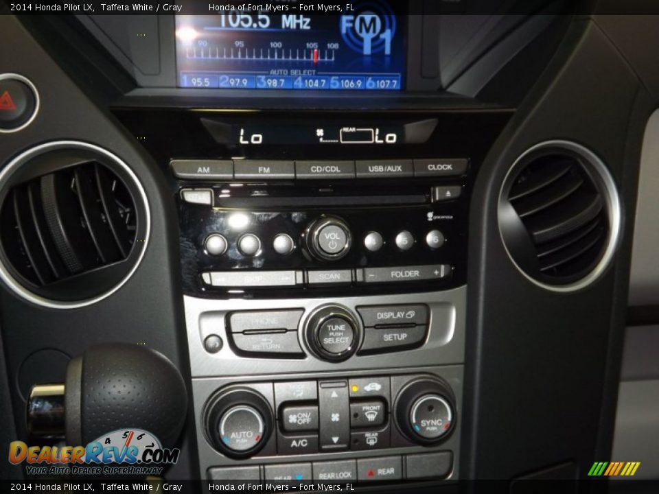 2014 Honda Pilot LX Taffeta White / Gray Photo #14