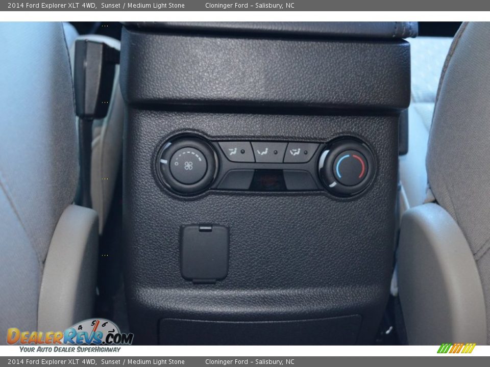2014 Ford Explorer XLT 4WD Sunset / Medium Light Stone Photo #13
