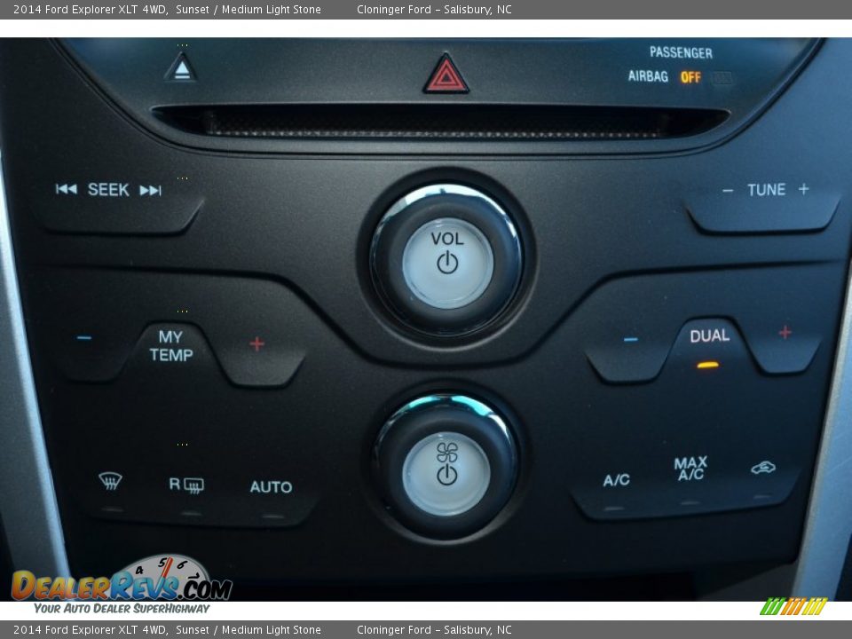 2014 Ford Explorer XLT 4WD Sunset / Medium Light Stone Photo #19