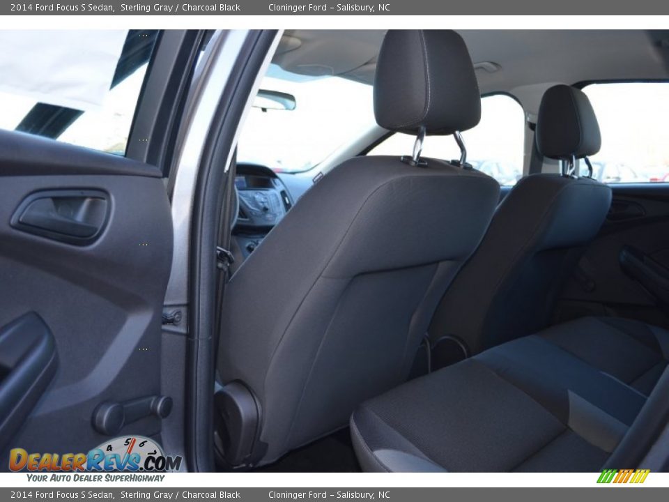 2014 Ford Focus S Sedan Sterling Gray / Charcoal Black Photo #7