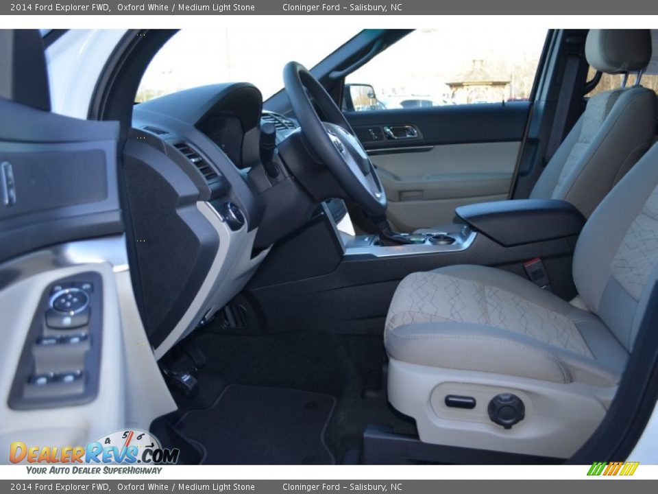2014 Ford Explorer FWD Oxford White / Medium Light Stone Photo #5