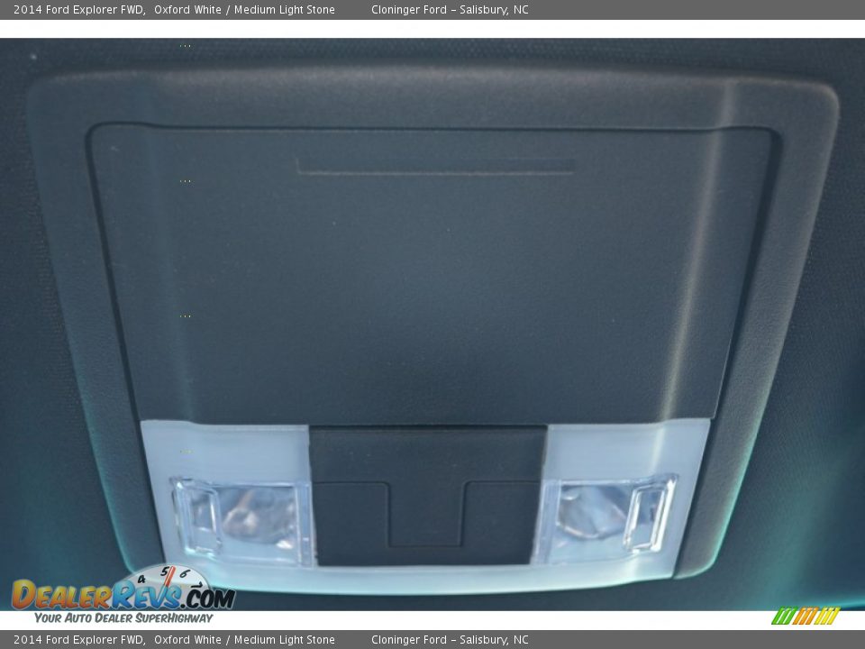 2014 Ford Explorer FWD Oxford White / Medium Light Stone Photo #19