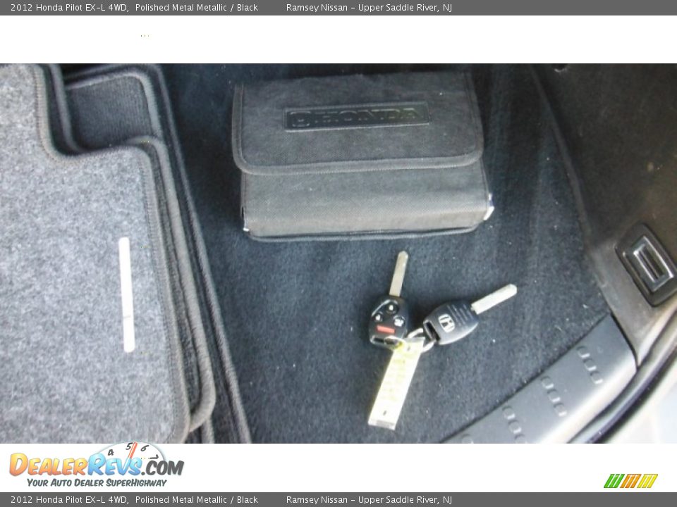 2012 Honda Pilot EX-L 4WD Polished Metal Metallic / Black Photo #31