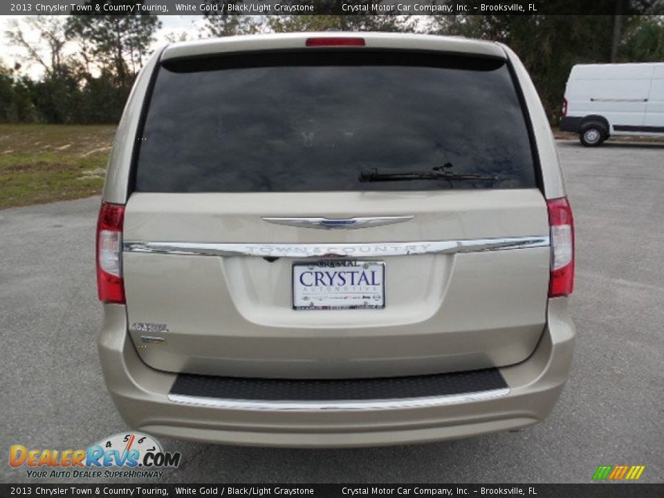 2013 Chrysler Town & Country Touring White Gold / Black/Light Graystone Photo #9