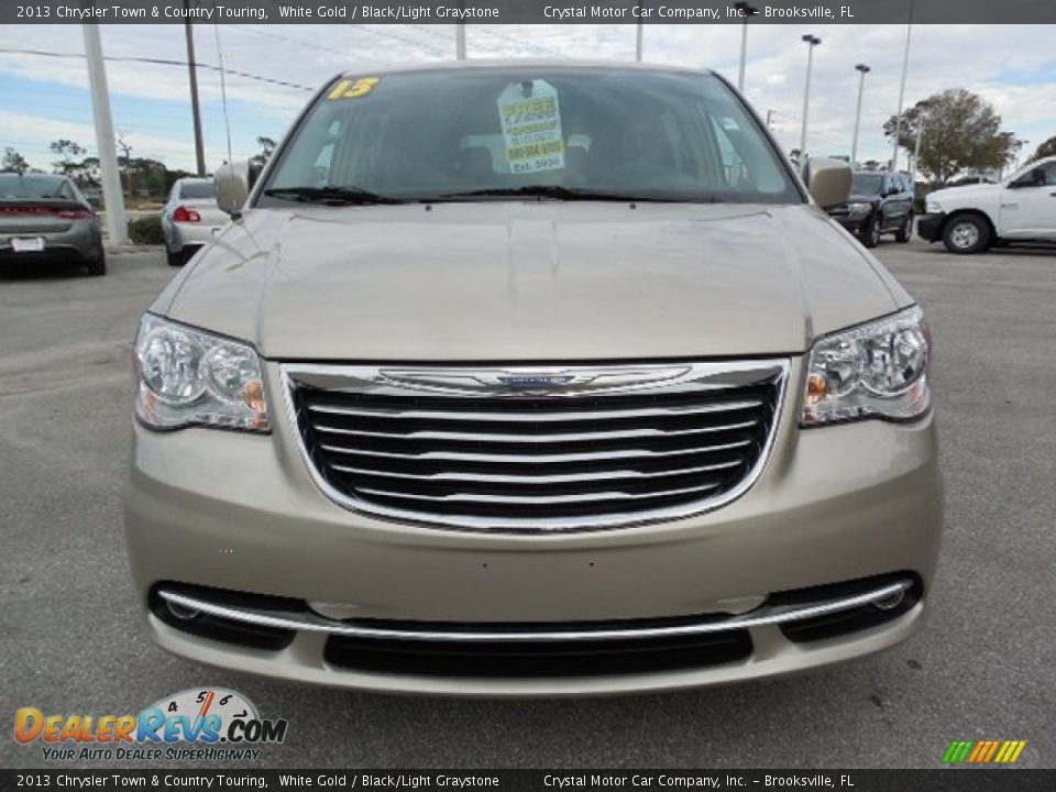 2013 Chrysler Town & Country Touring White Gold / Black/Light Graystone Photo #16