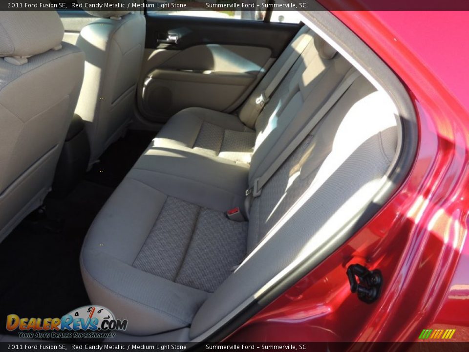 2011 Ford Fusion SE Red Candy Metallic / Medium Light Stone Photo #6