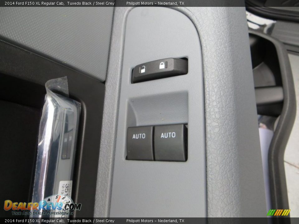 2014 Ford F150 XL Regular Cab Tuxedo Black / Steel Grey Photo #21